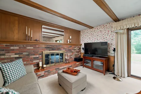 8641 Lansdowne Court Indianapolis IN 46234