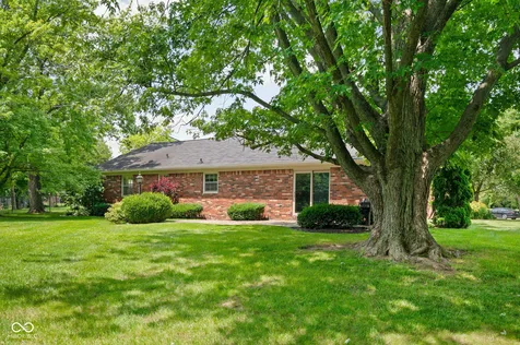 8641 Lansdowne Court Indianapolis IN 46234