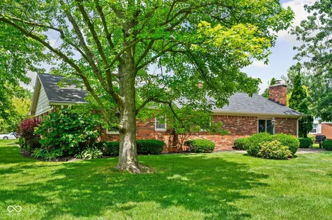 8641 Lansdowne Court Indianapolis IN 46234