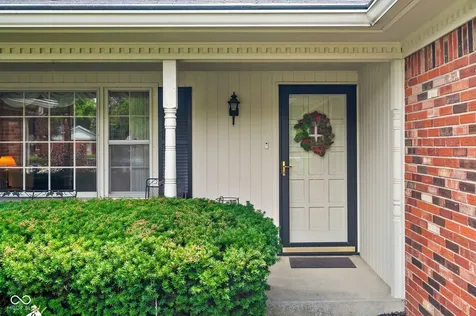 8641 Lansdowne Court Indianapolis IN 46234