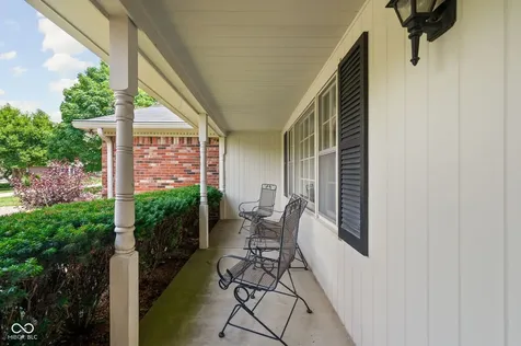8641 Lansdowne Court Indianapolis IN 46234