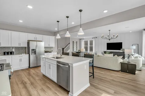 1627 Longleaf Street Avon IN 46123
