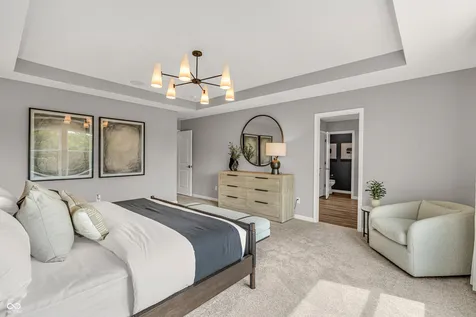 1627 Longleaf Street Avon IN 46123