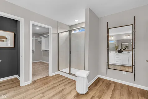 1627 Longleaf Street Avon IN 46123