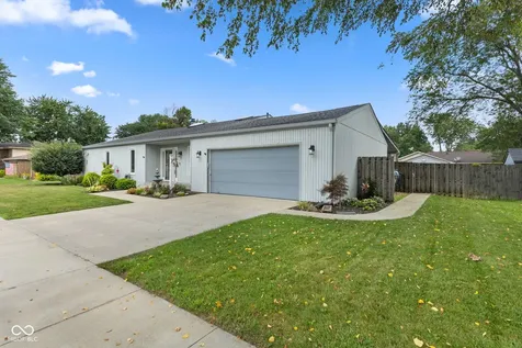 1050 Rocky Ford Road Columbus IN 47203