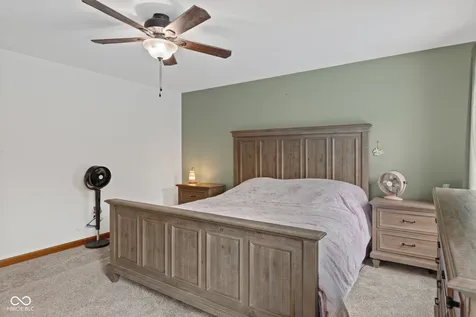 1050 Rocky Ford Road Columbus IN 47203