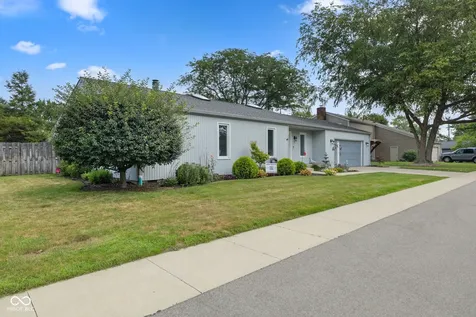 1050 Rocky Ford Road Columbus IN 47203