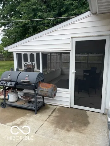 411 Gilbert Avenue Beech Grove IN 46107