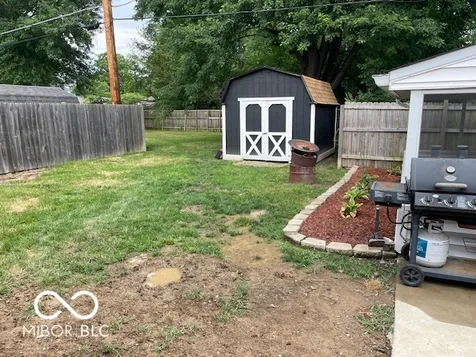 411 Gilbert Avenue Beech Grove IN 46107