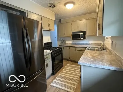 411 Gilbert Avenue Beech Grove IN 46107