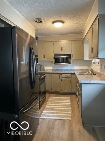 411 Gilbert Avenue Beech Grove IN 46107