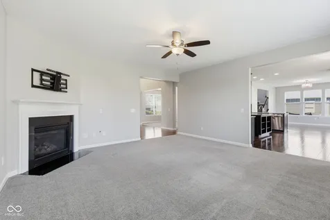 11122 Woodpark Drive Noblesville IN 46060