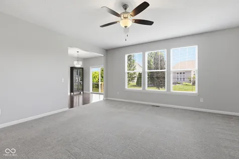 11122 Woodpark Drive Noblesville IN 46060