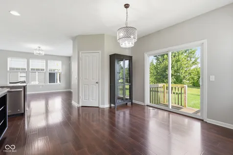 11122 Woodpark Drive Noblesville IN 46060