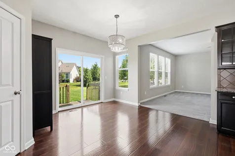 11122 Woodpark Drive Noblesville IN 46060