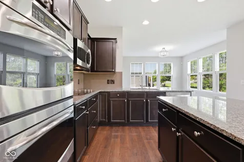 11122 Woodpark Drive Noblesville IN 46060