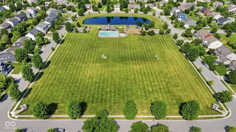 11122 Woodpark Drive Noblesville IN 46060
