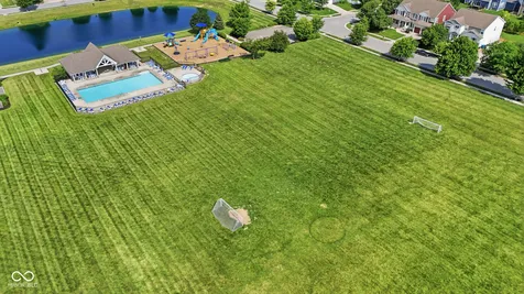 11122 Woodpark Drive Noblesville IN 46060