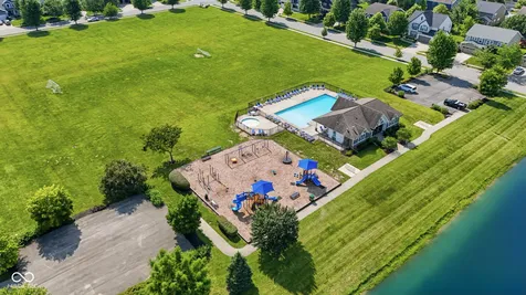 11122 Woodpark Drive Noblesville IN 46060