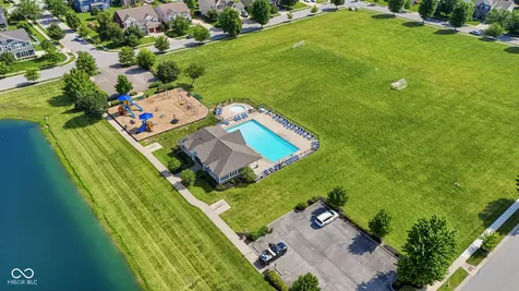 11122 Woodpark Drive Noblesville IN 46060