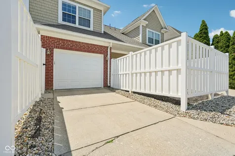 602 Rockport Place Westfield IN 46074