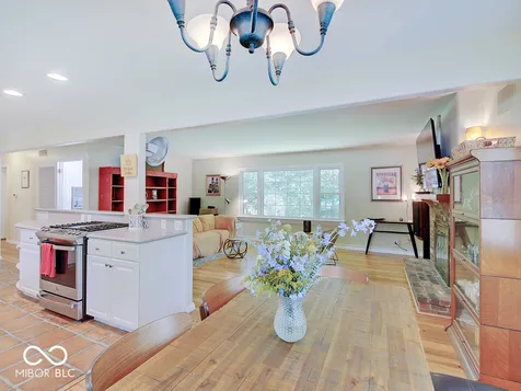 3639 Pinecrest Road Indianapolis IN 46234