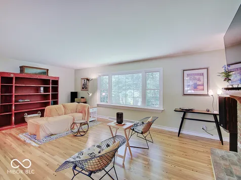 3639 Pinecrest Road Indianapolis IN 46234
