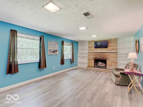 3639 Pinecrest Road Indianapolis IN 46234