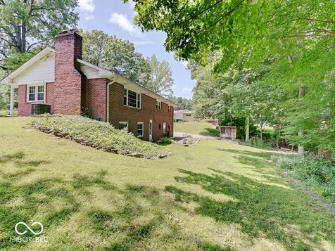 3639 Pinecrest Road Indianapolis IN 46234