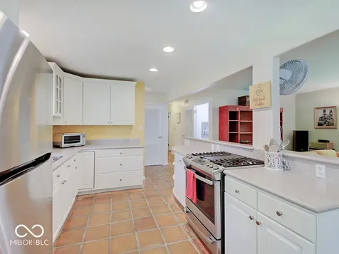3639 Pinecrest Road Indianapolis IN 46234