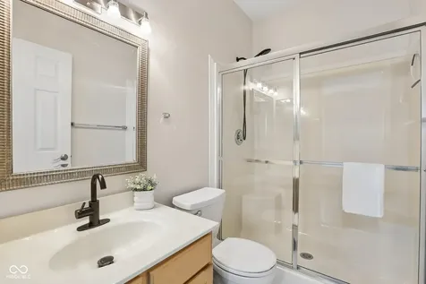 12462 Brookline Street Carmel IN 46032