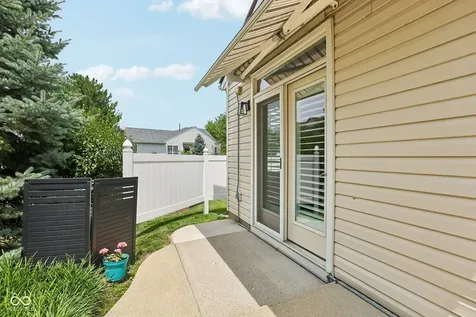 12462 Brookline Street Carmel IN 46032