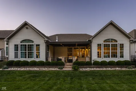 11923 Avedon Way Zionsville IN 46077