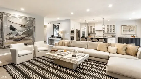 11923 Avedon Way Zionsville IN 46077