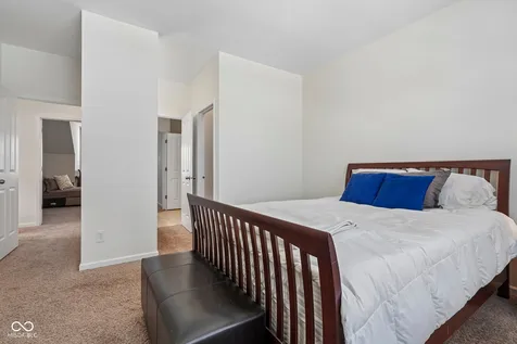 1351 Middlebury Drive Westfield IN 46074
