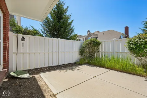 1351 Middlebury Drive Westfield IN 46074