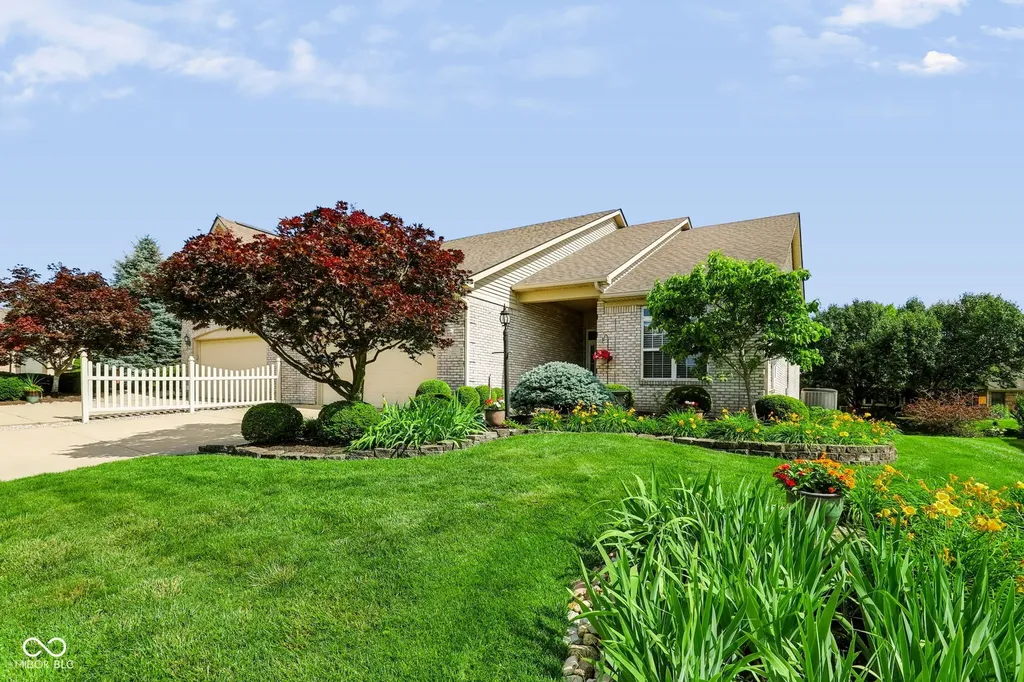 1131 Wyndham Way Greenwood IN 46142
