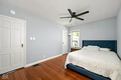 4932 Norwaldo Avenue Indianapolis IN 46205