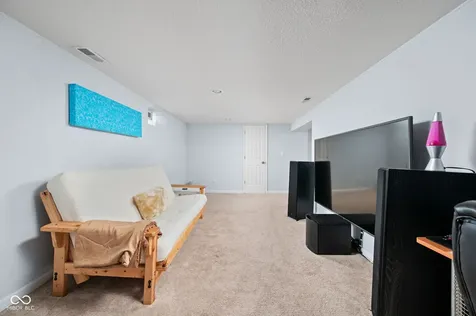 4932 Norwaldo Avenue Indianapolis IN 46205