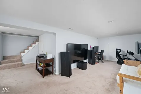 4932 Norwaldo Avenue Indianapolis IN 46205