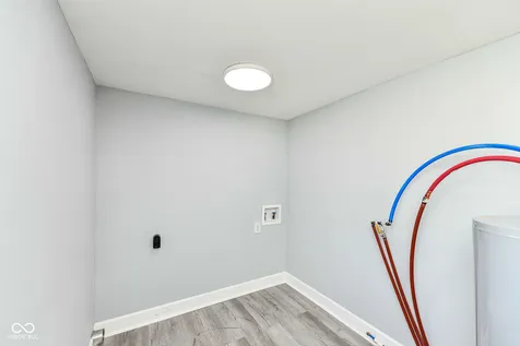 1612 N B Street Elwood IN 46036