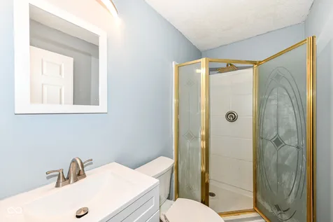 1612 N B Street Elwood IN 46036