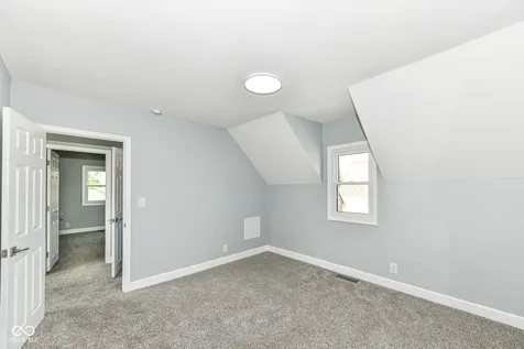 1612 N B Street Elwood IN 46036