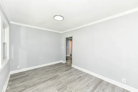 1612 N B Street Elwood IN 46036