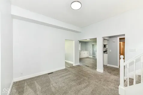 1612 N B Street Elwood IN 46036
