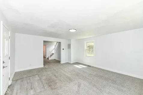 1612 N B Street Elwood IN 46036