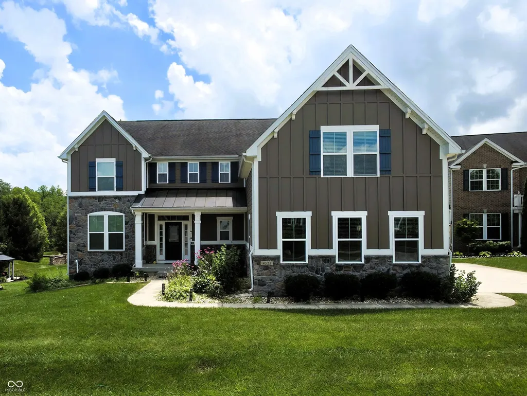 4525 Golden Eagle Court Zionsville IN 46077