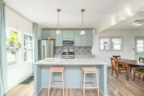 3963 Winthrop Avenue Indianapolis IN 46205