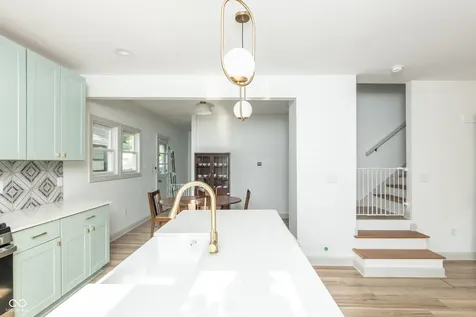 3963 Winthrop Avenue Indianapolis IN 46205