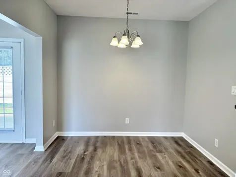 4263 Cairo Way Avon IN 46123